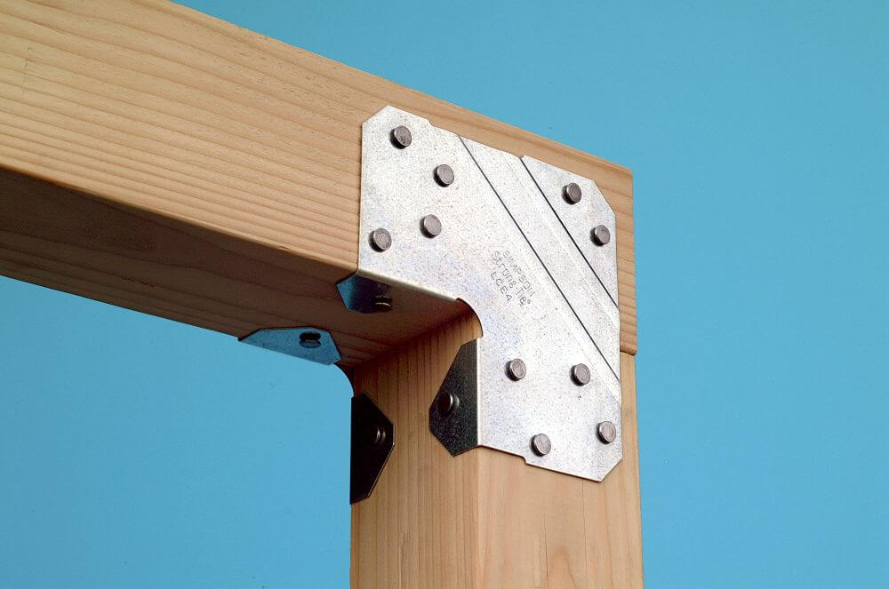 LCE Light Post Cap for End Condition